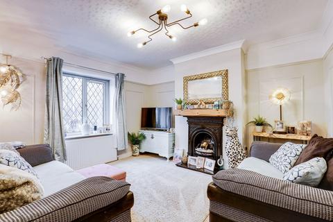 3 bedroom semi-detached house for sale, Newstead Road, Nottingham NG15