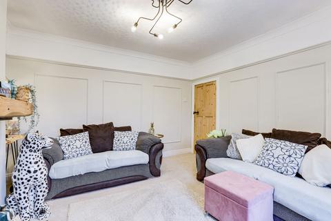 3 bedroom semi-detached house for sale, Newstead Road, Nottingham NG15