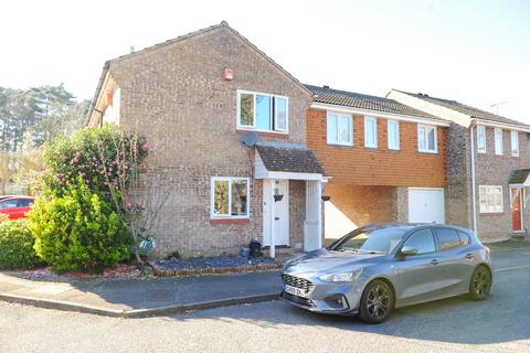 undefined, Axbridge, Bracknell, RG12