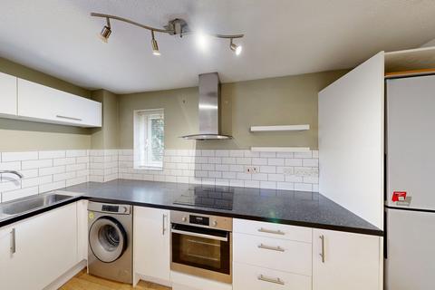 1 bedroom semi-detached house to rent, Axbridge, Bracknell, RG12
