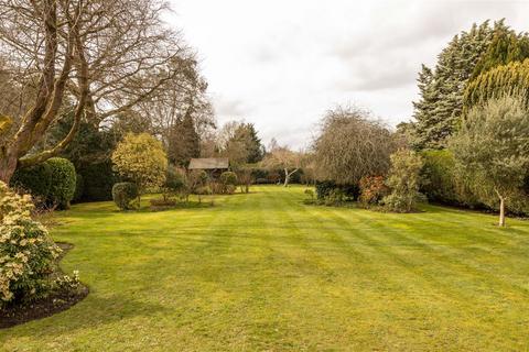 undefined, High Road, Chipstead