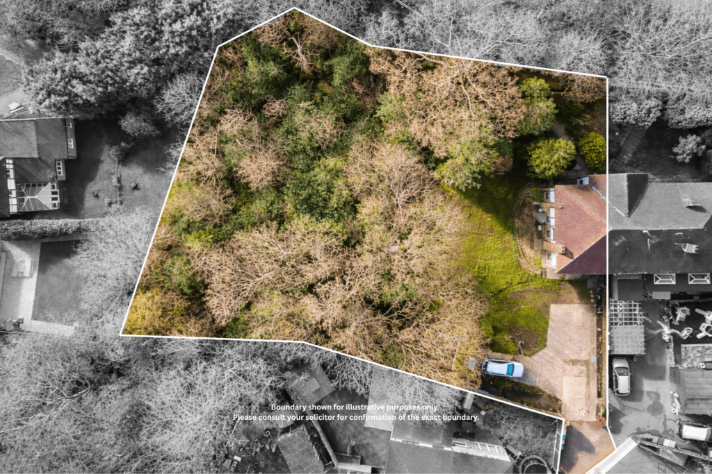 Three Bedroom House with Huge, gated Plot and Pri