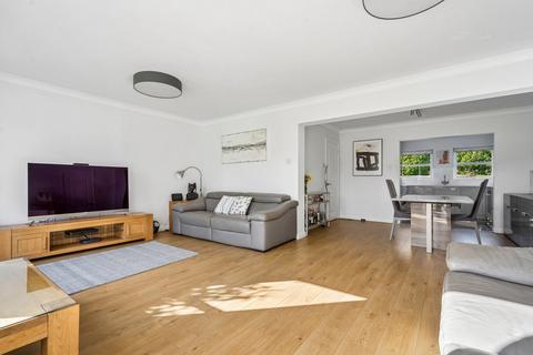 2 bedroom flat for sale, Purton Lane, Farnham Royal SL2