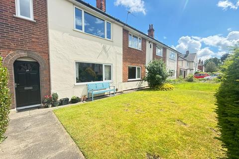 2 bedroom apartment to rent, Christopher Close, NORWICH