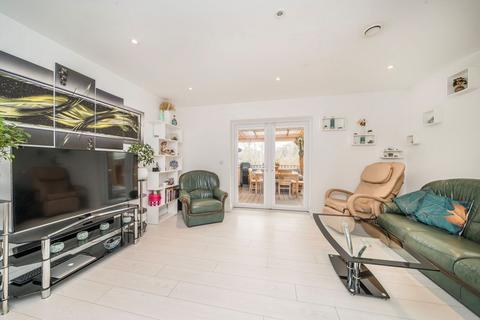 undefined, Haycroft Road, Surbiton KT6