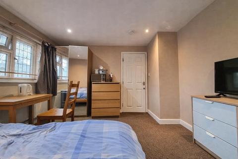5 bedroom end of terrace house for sale, Oak Street, Hemel Hempstead HP3