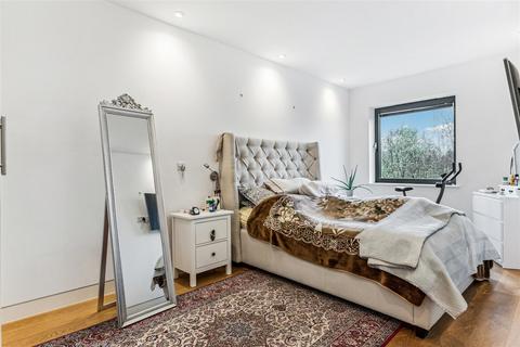 2 bedroom flat to rent, Belmont Terrace, London, W4