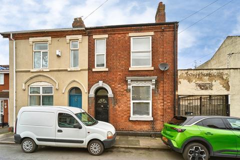 1 bedroom ground floor flat for sale, Regent Street, Willenhall