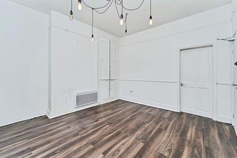 1 bedroom ground floor flat for sale, Regent Street, Willenhall