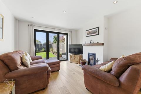 undefined, Lichfield Avenue, Evesham WR11
