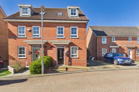 Primrose Way, Kingswood, Hull, HU7 3AZ