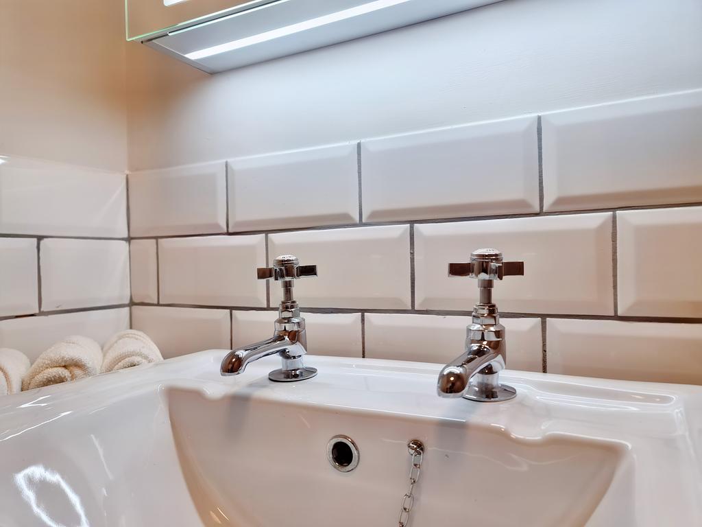 Bathroom Fittings