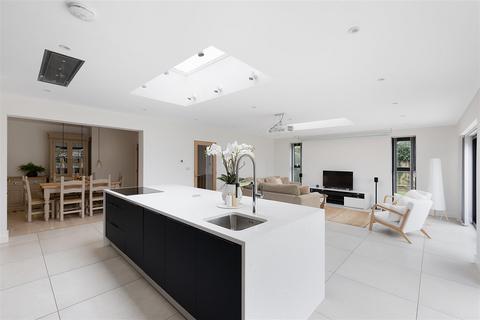 4 bedroom detached bungalow for sale, Heath Road, Thurston, Bury St. Edmunds