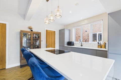 3 bedroom semi-detached house for sale, Ings Road, Sutton-On-Hull, Hull, HU7 4UZ