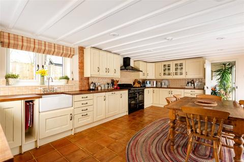 undefined, Woodford Hill, Woodford Halse, Daventry, Northamptonshire, NN11