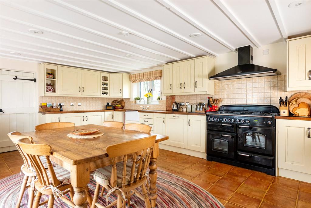 Kitchen/Breakfast