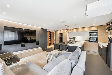 undefined, Paradise Street, SE16