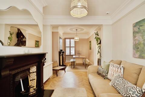 3 bedroom terraced house for sale, Carnarvon Road, LONDON, London, E18