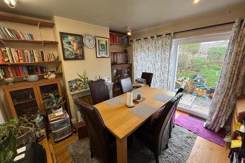 3 bedroom semi-detached house for sale, Mayfield Road, Halesowen, B63 1BG