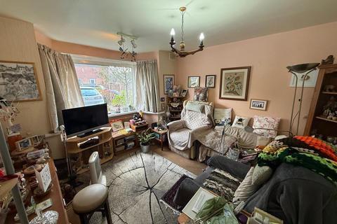 3 bedroom semi-detached house for sale, Mayfield Road, Halesowen, B63 1BG