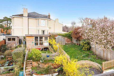 undefined, Cudnall Street, Cheltenham GL53
