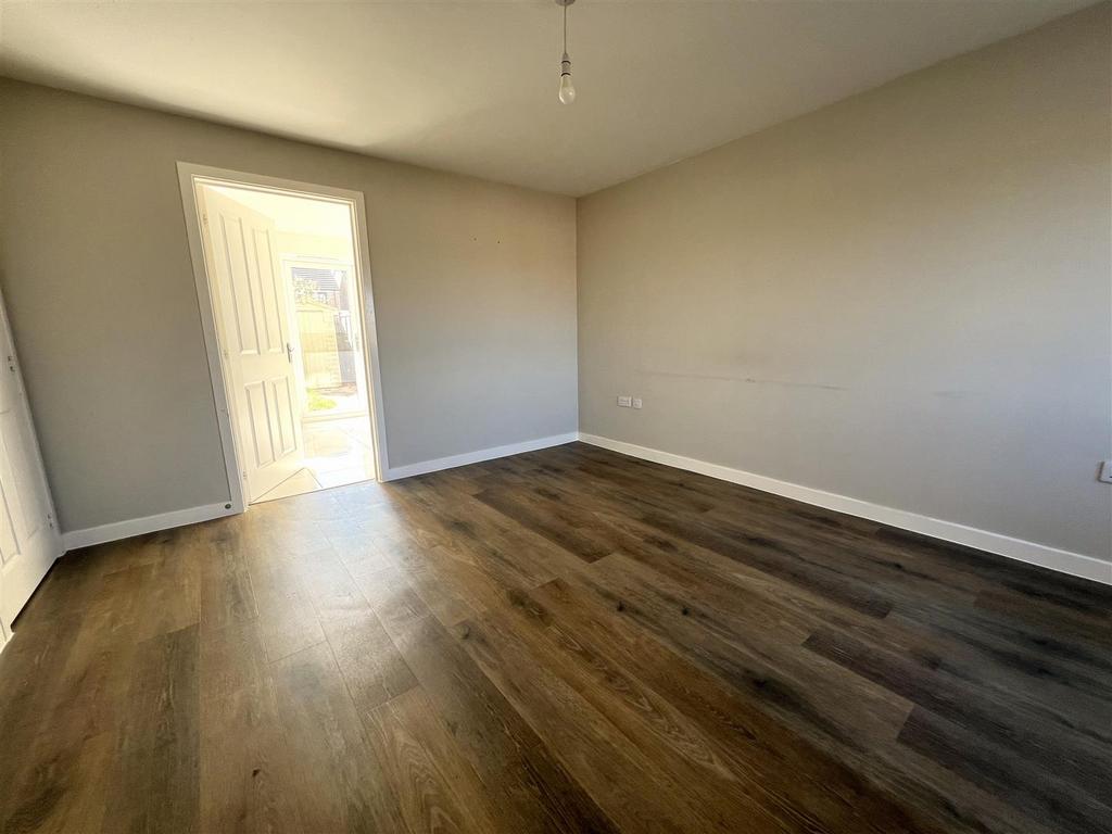 Lounge.JPG