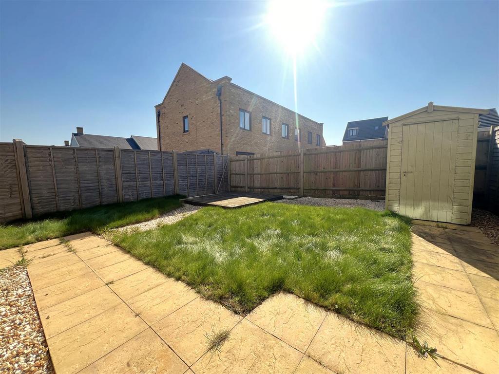Garden 1.JPG