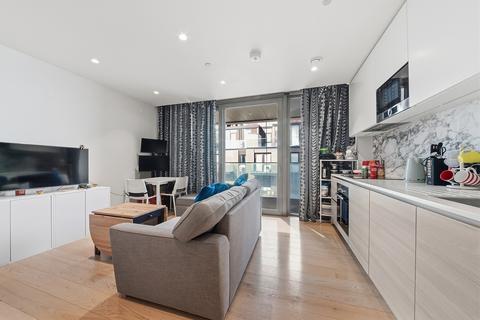 undefined, The Lighterman, 1 Pilot Walk, Lower Riverside, Greenwich Peninsula, SE10