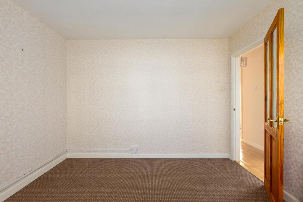 152 Stockwood Lane-2.jpg