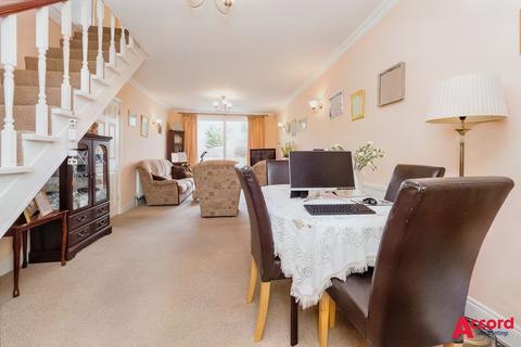 undefined, Clyde Way, Romford, RM1