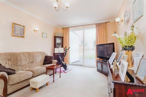 undefined, Clyde Way, Romford, RM1