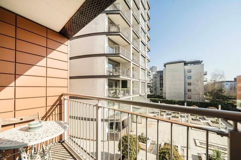 1 bedroom flat to rent, Holland Gardens, Brentford TW8