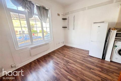 undefined, Hencroft Street South, SLOUGH