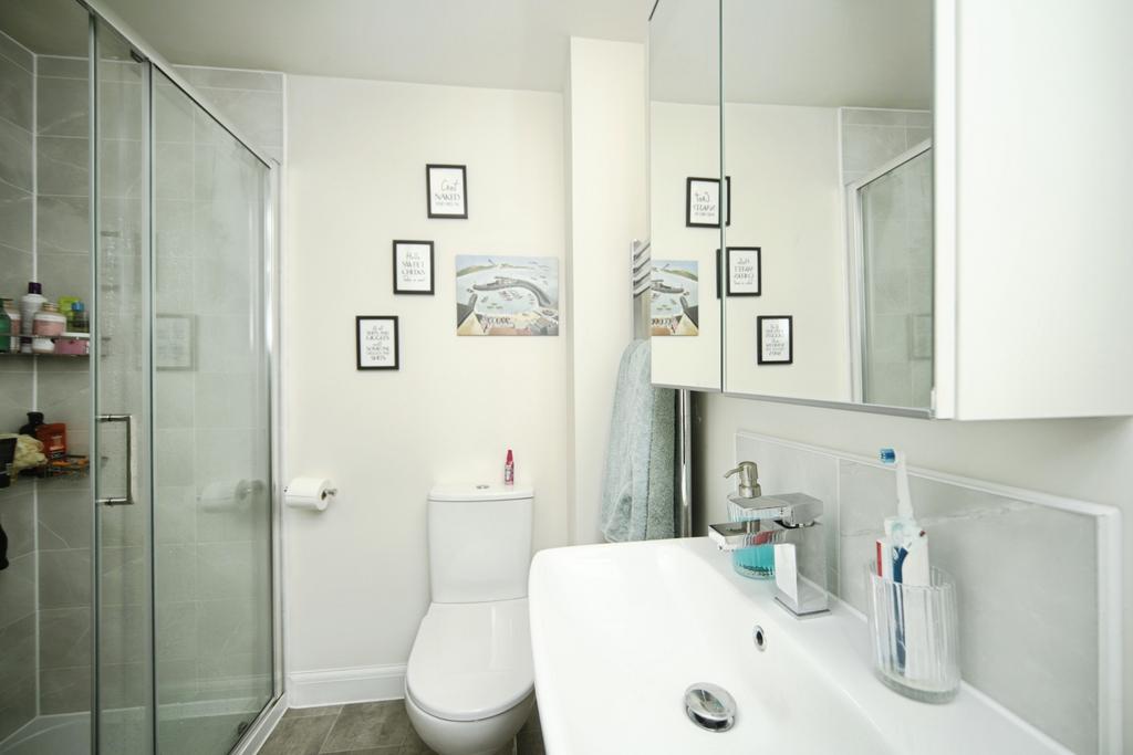 Master En-suite