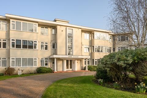 undefined, Lake Close, Wimbledon SW19
