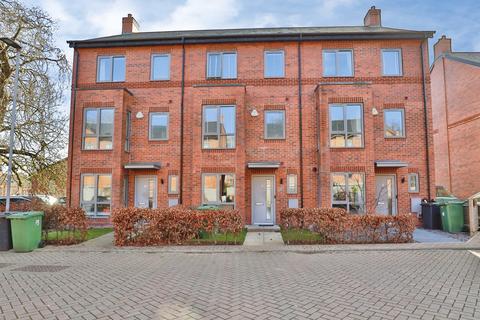 Sandringham Drive, Hyde Park, Leeds