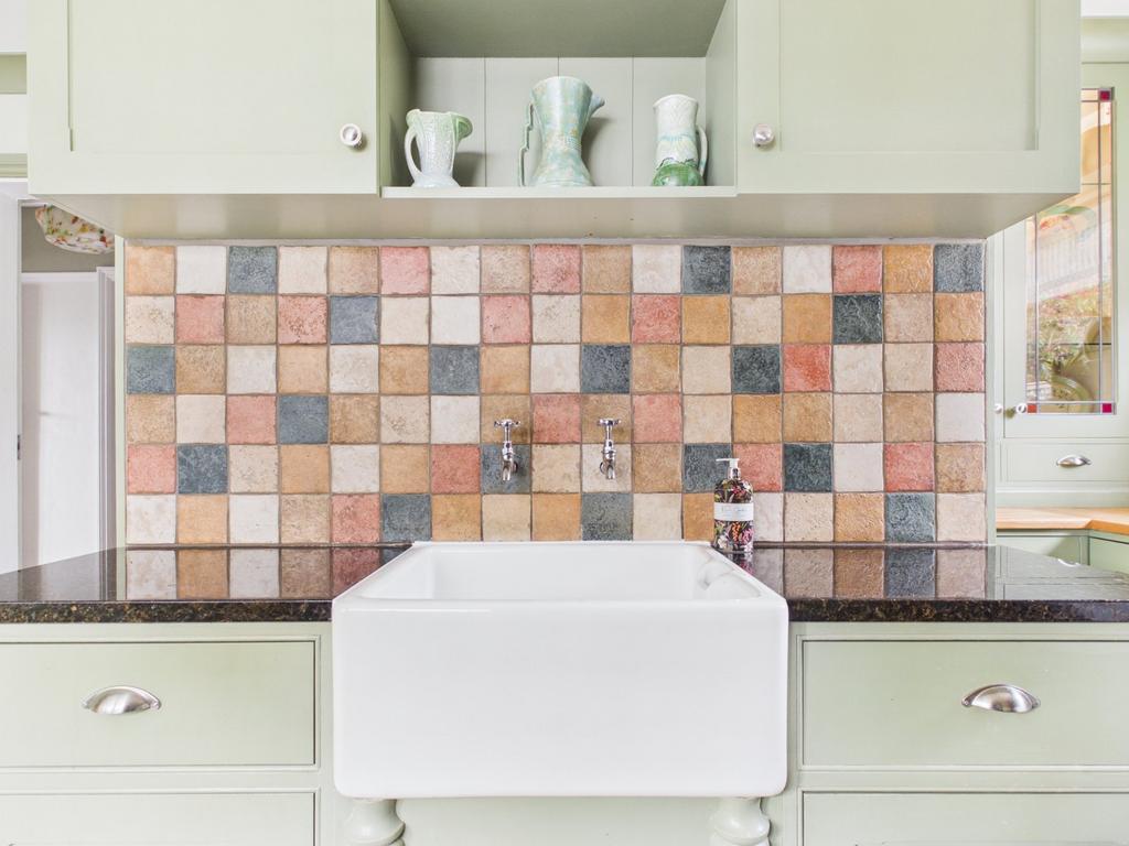 Kitchen Sink