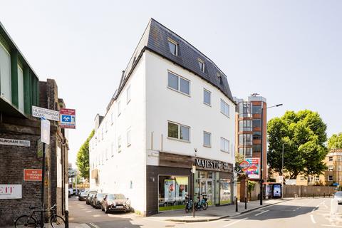 Property to rent, 210 New Kings Rd London SW6 4NZ