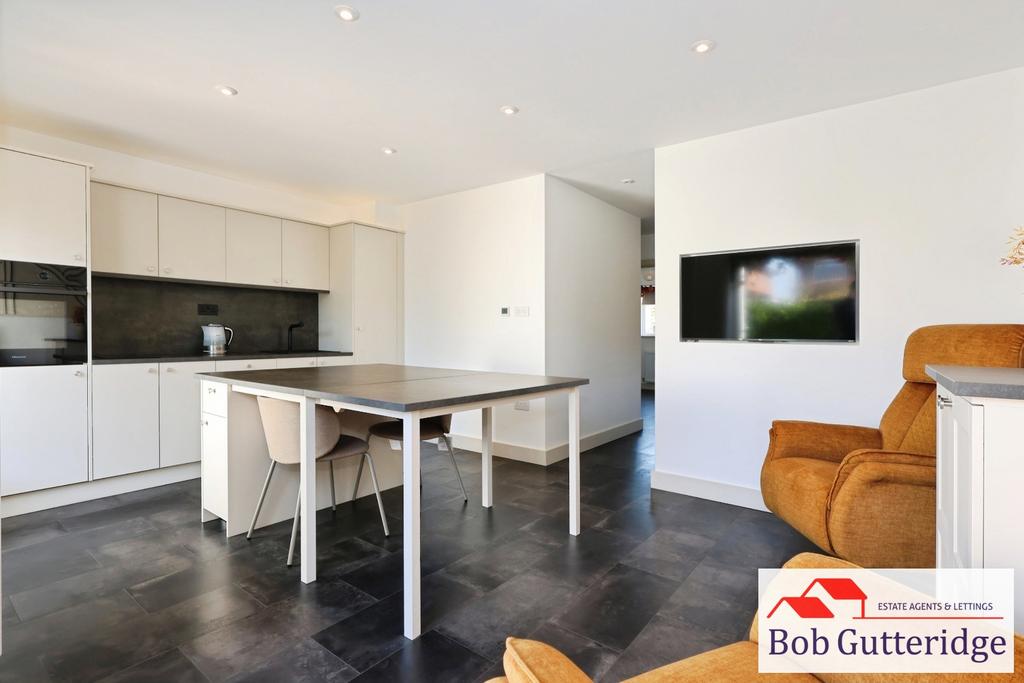 Open plan fitted kitchen / lounge / dining room