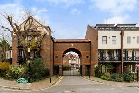 undefined, Millside Place, Old Isleworth, Isleworth, TW7