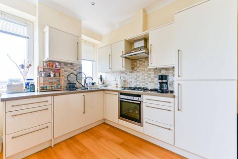 2 bedroom flat to rent, The Broadway, Stanmore, Stanmore, HA7