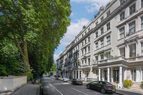Cornwall Gardens, South Kensington, London, SW7