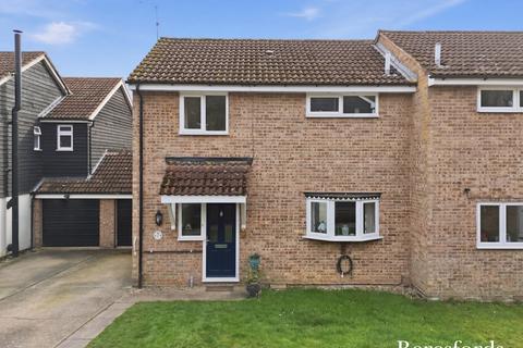 Chantreywood, Brentwood, CM13