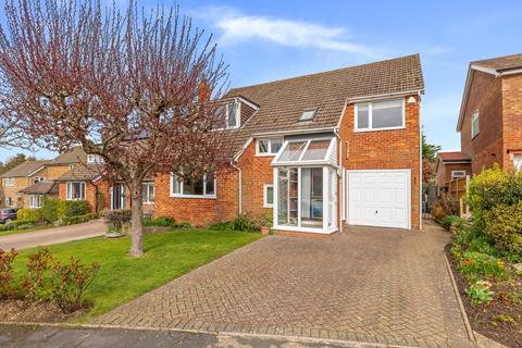 4 bedroom detached house for sale, Elm Trees, Aylesbury HP18