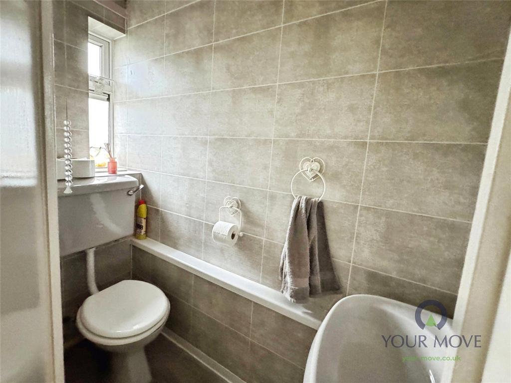 Cloakroom/Wc