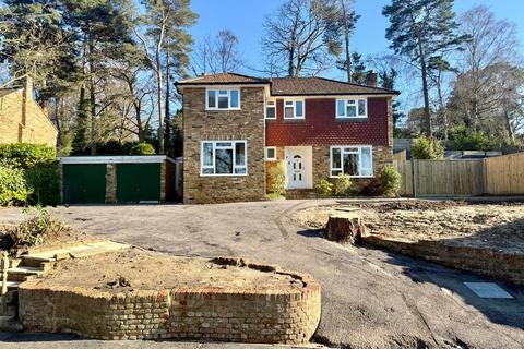4 bedroom detached house for sale, Marlborough Rise, CAMBERLEY GU15