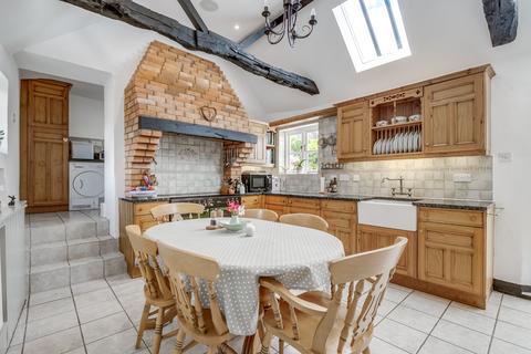 4 bedroom detached house for sale, High Street, Whitwell