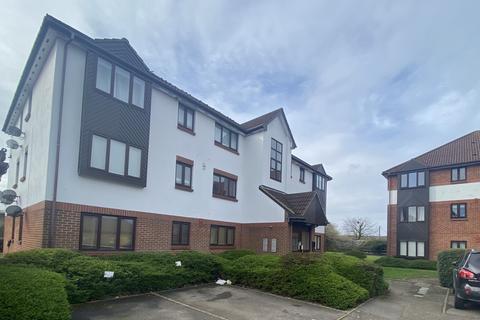 1 bedroom flat to rent, Brimfield Road, Purfleet-on-Thames, RM19
