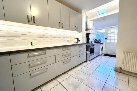 undefined, Grove Green Road, London, E11