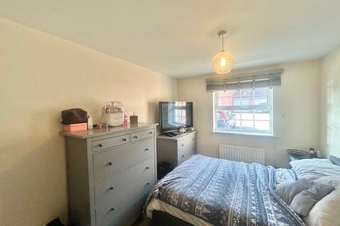 undefined, Chafford Hundred, Grays, RM16